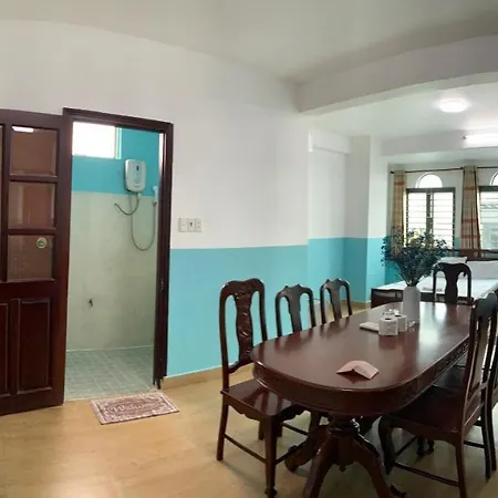 Huong Lan Hotel